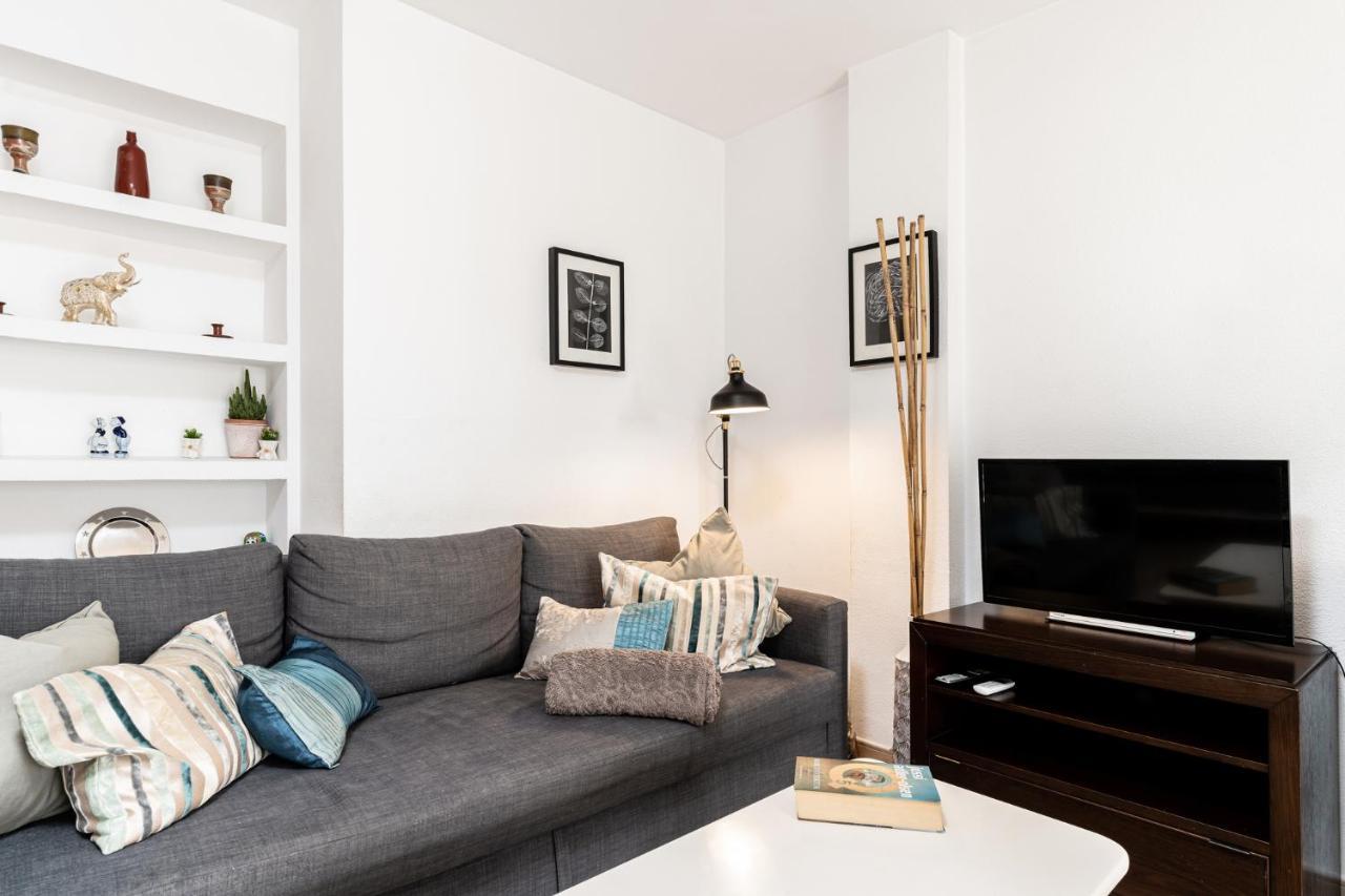 Lovely Apartment Next To The Beach Torremolinos Eksteriør bilde
